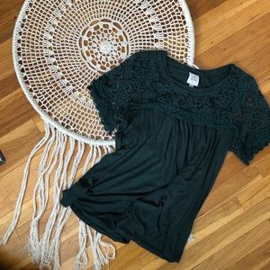 Knox Rose Emerald Green Lace Tee